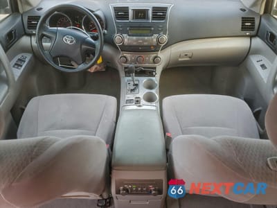 Zdjęcie 8 z 15 samochodu: 2008 TOYOTA HIGHLANDER VIN:JTEDS41A982050353 - miniatura