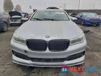 Piąte zdjęcie samochodu w środku: 2017 BMW ALPINA B7 VIN:WBA7F2C33HG543826 - miniatura