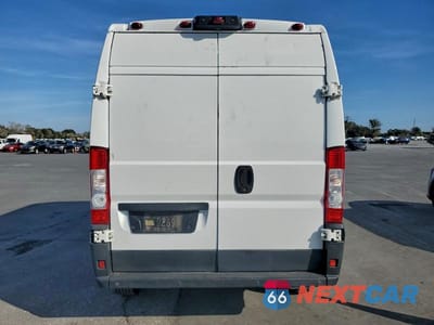 Zdjęcie 6 z 13 samochodu: 2019 RAM PROMASTER 2500 2500 HIGH VIN:3C6TRVCG5KE562891 - miniatura