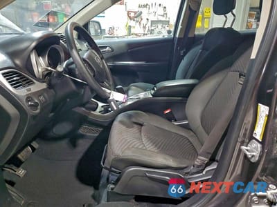 Zdjęcie 7 z 14 samochodu: 2020 DODGE JOURNEY SE VIN:3C4PDCABXLT232228 - miniatura