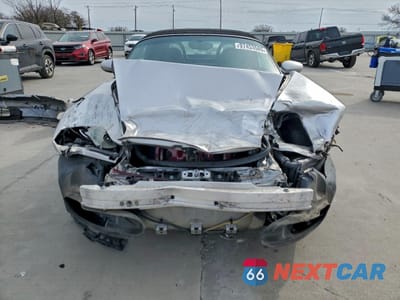 Piąte zdjęcie samochodu w środku: 2004 PORSCHE BOXSTER VIN:WP0CA29874S620305 - miniatura