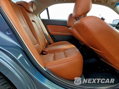 Zdjęcie 10 z 12 samochodu: 2011 FORD FUSION SEL VIN:3FAHP0JG1BR151626 - miniatura
