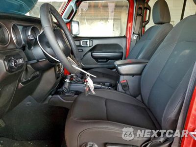 Zdjęcie 7 z 15 samochodu: 2018 JEEP WRANGLER UNLIMITED SPORT VIN:1C4HJXDGXJW228084 - miniatura