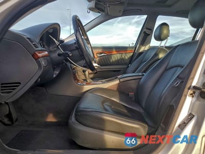 Zdjęcie 7 z 14 samochodu: 2003 MERCEDES-BENZ E 500 VIN:WDBUF70J83A197370 - miniatura