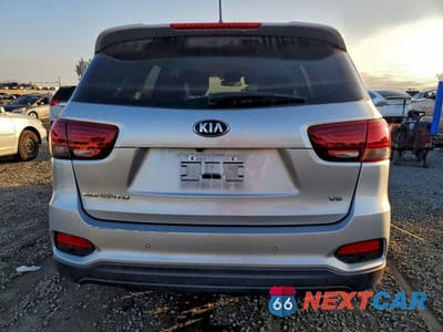 Zdjęcie 6 z 13 samochodu: 2019 KIA SORENTO LX VIN:5XYPG4A56KG598572 - miniatura