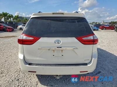 Zdjęcie 6 z 14 samochodu: 2019 TOYOTA SIENNA XLE VIN:5TDYZ3DC5KS998189 - miniatura