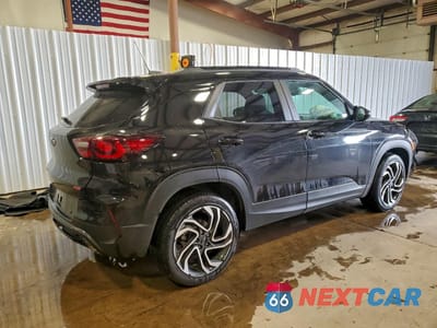 Trzecie zdjęcie samochodu z tyłu: 2025 CHEVROLET TRAILBLAZER RS VIN:KL79MTSL1SB100729 - miniatura