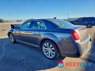 Drugie zdjęcie samochodu z przodu: 2020 CHRYSLER 300 LIMITED VIN:2C3CCAEG4LH102809 - miniatura
