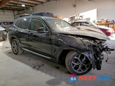 Czwarte zdjęcie samochodu z boku: 2023 BMW X3 XDRIVE30I VIN:5UX53DP01P9P18316 - miniatura
