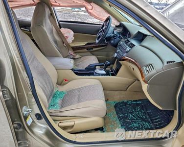 Zdjęcie 7 z 13 samochodu: 2008 HONDA ACCORD EX VIN:1HGCP26718A074835 - miniatura