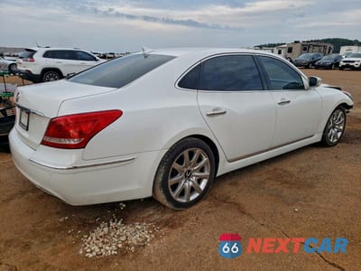 Trzecie zdjęcie samochodu z tyłu: 2013 HYUNDAI EQUUS SIGNATURE VIN:KMHGH4JH6DU060944 - miniatura