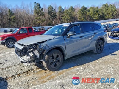 2024 TOYOTA HIGHLANDER HYBRID XLE 5TDKARAH5RS537844 - główne zdjęcie licytacji z USA - miniatura