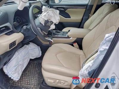Zdjęcie 7 z 14 samochodu: 2024 TOYOTA HIGHLANDER HYBRID LIMITED VIN:5TDEBRCH0RS633646 - miniatura