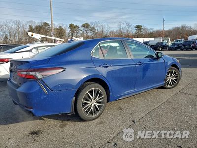 Trzecie zdjęcie samochodu z tyłu: 2024 TOYOTA CAMRY SE NIGHT SHADE VIN:4T1G11AK1RU191625 - miniatura