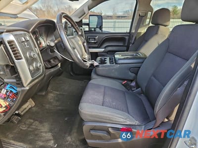 Zdjęcie 7 z 12 samochodu: 2016 CHEVROLET SILVERADO K2500 HEAVY DUTY LT VIN:1GC1KVE85GF180898 - miniatura