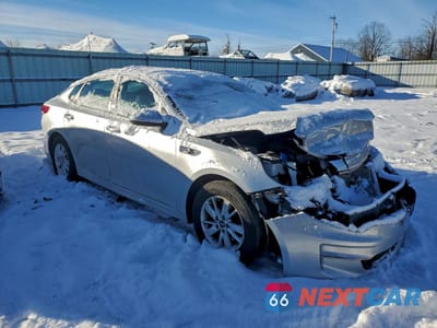 Czwarte zdjęcie samochodu z boku: 2018 KIA OPTIMA LX VIN:5XXGT4L34JG187004 - miniatura