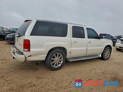 Trzecie zdjęcie samochodu z tyłu: 2006 CADILLAC ESCALADE ESV VIN:3GYFK66N56G229685 - miniatura