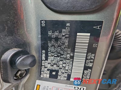 Zdjęcie 13 z 13 samochodu: 2006 LEXUS GX 470 VIN:JTJBT20X060104714 - miniatura