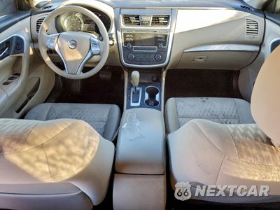 Zdjęcie 8 z 14 samochodu: 2016 NISSAN ALTIMA 2.5 VIN:1N4AL3AP1GN354136 - miniatura