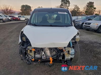 Piąte zdjęcie samochodu w środku: 2022 RAM PROMASTER CITY TRADESMAN VIN:ZFBHRFAB2N6Y30823 - miniatura