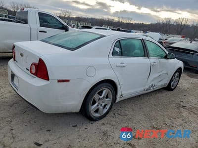 Trzecie zdjęcie samochodu z tyłu: 2010 CHEVROLET MALIBU LS VIN:1G1ZA5E04AF283942 - miniatura