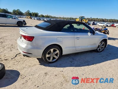 Trzecie zdjęcie samochodu z tyłu: 2018 AUDI A3 PREMIUM VIN:WAU78LFF1J1004264 - miniatura