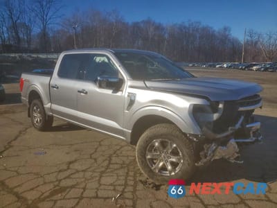 Czwarte zdjęcie samochodu z boku: 2023 FORD F150 SUPERCREW VIN:1FTFW1E88PFA83021 - miniatura