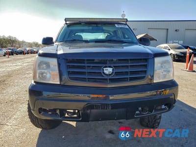 Piąte zdjęcie samochodu w środku: 2005 CADILLAC ESCALADE EXT VIN:3GYEK62N95G156370 - miniatura