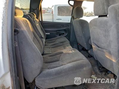 Zdjęcie 10 z 12 samochodu: 2007 CHEVROLET SILVERADO K3500 VIN:1GCJK33G87F126154 - miniatura
