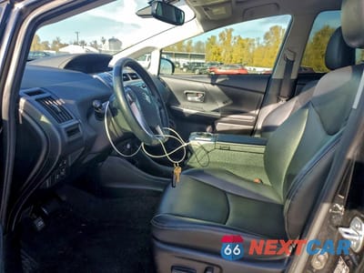 Zdjęcie 7 z 15 samochodu: 2017 TOYOTA PRIUS V VIN:JTDZN3EU1HJ071025 - miniatura