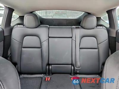 Zdjęcie 10 z 13 samochodu: 2023 TESLA MODEL Y VIN:7SAYGDEE9PF775910 - miniatura
