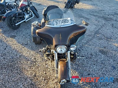 Piąte zdjęcie samochodu w środku: 2013 HARLEY-DAVIDSON FLHTCUTG TRI GLIDE ULTRA CLASSIC VIN:1HD1MAM23DB852233 - miniatura