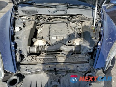 Zdjęcie 12 z 13 samochodu: 2011 PORSCHE CAYENNE S VIN:WP1AB2A24BLA42892 - miniatura