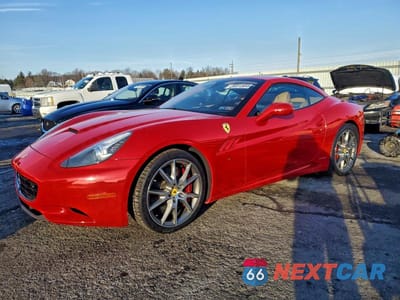 2014 FERRARI CALIFORNIA ZFF65TJA8E0199425 - główne zdjęcie licytacji z USA - miniatura