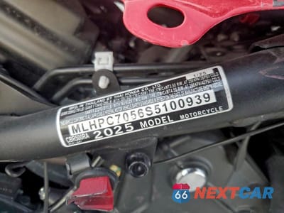 Zdjęcie 8 z 8 samochodu: 2025 HONDA CBR500 VIN:MLHPC7056S5100939 - miniatura