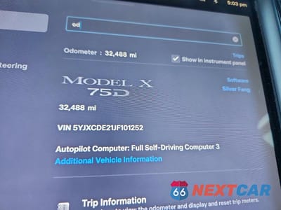 Zdjęcie 9 z 14 samochodu: 2018 TESLA MODEL X VIN:5YJXCDE21JF101252 - miniatura
