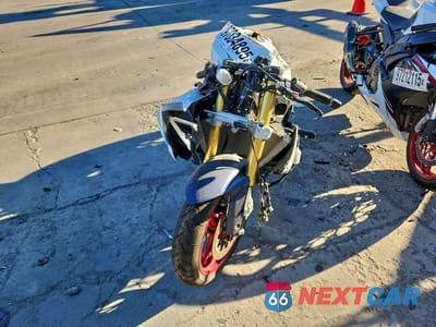 Drugie zdjęcie samochodu z przodu: 2025 SUZUKI GSX-R750 VIN:JS1GR7MA2S7100895 - miniatura