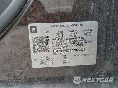 Zdjęcie 12 z 12 samochodu: 2018 CHEVROLET SILVERADO K1500 LT VIN:1GCVKREC7JZ366333 - miniatura