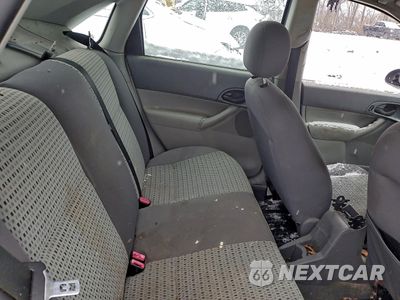 Zdjęcie 10 z 12 samochodu: 2005 FORD FOCUS ZX4 VIN:1FAFP34N95W106700 - miniatura