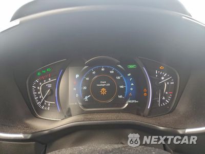 Zdjęcie 9 z 13 samochodu: 2020 HYUNDAI SANTA FE LIMITED VIN:5NMS53AD6LH287720 - miniatura