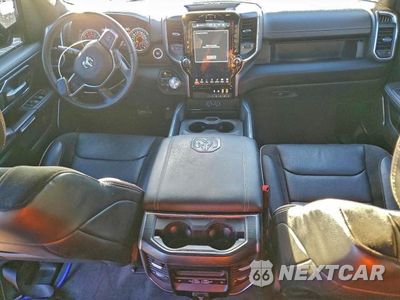 Zdjęcie 8 z 13 samochodu: 2024 RAM 1500 LARAMIE VIN:1C6SRFJT7RN110951 - miniatura