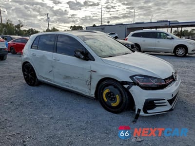 Czwarte zdjęcie samochodu z boku: 2021 VOLKSWAGEN GTI S VIN:3VW5T7AU7LM004505 - miniatura