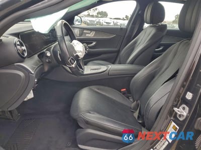 Zdjęcie 7 z 14 samochodu: 2021 MERCEDES-BENZ E 450 4MATIC VIN:W1KZF5KB4MA878375 - miniatura