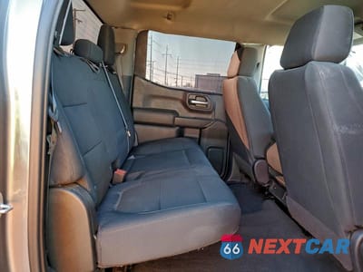 Zdjęcie 10 z 12 samochodu: 2021 CHEVROLET SILVERADO C1500 CUSTOM VIN:1GCPWBEHXMZ127489 - miniatura