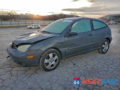 2005 FORD FOCUS ZX3 3FAFP31N65R144070 - główne zdjęcie licytacji z USA - miniatura