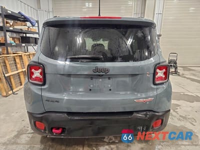 Zdjęcie 6 z 13 samochodu: 2017 JEEP RENEGADE TRAILHAWK VIN:ZACCJBCB5HPF98966 - miniatura