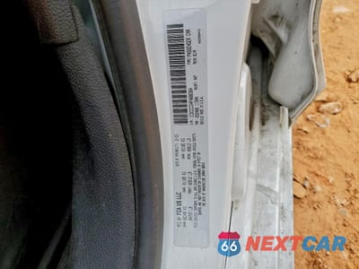 Zdjęcie 12 z 13 samochodu: 2015 CHRYSLER 200 C VIN:1C3CCCCG4FN686364 - miniatura