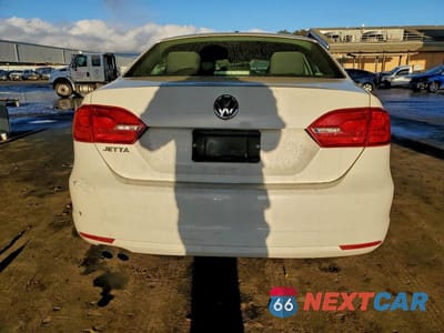 Zdjęcie 6 z 11 samochodu: 2013 VOLKSWAGEN JETTA BASE VIN:3VW1K7AJ8DM241674 - miniatura