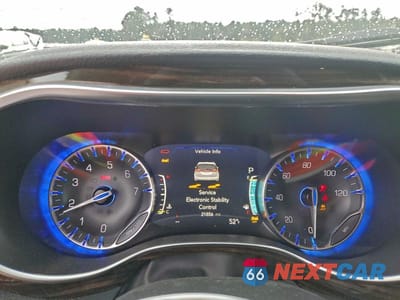 Zdjęcie 9 z 12 samochodu: 2023 CHRYSLER PACIFICA LIMITED VIN:2C4RC1GG9PR597768 - miniatura