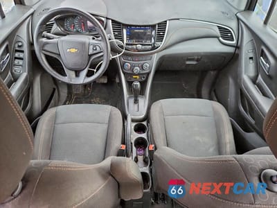Zdjęcie 8 z 12 samochodu: 2020 CHEVROLET TRAX LS VIN:KL7CJKSB0LB352408 - miniatura